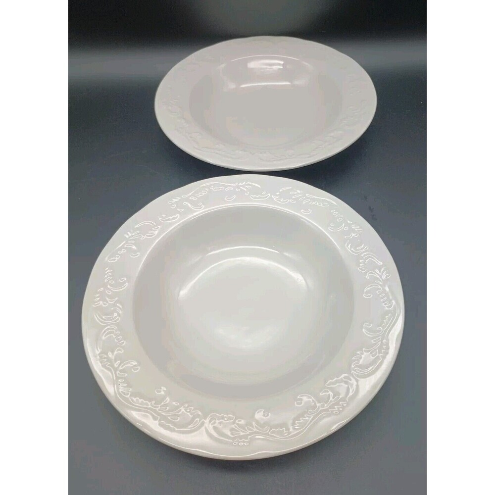 2 Pfaltzgraff Traditions Charlotte Rimmed Soup Pasta Bowls 9" Ivory